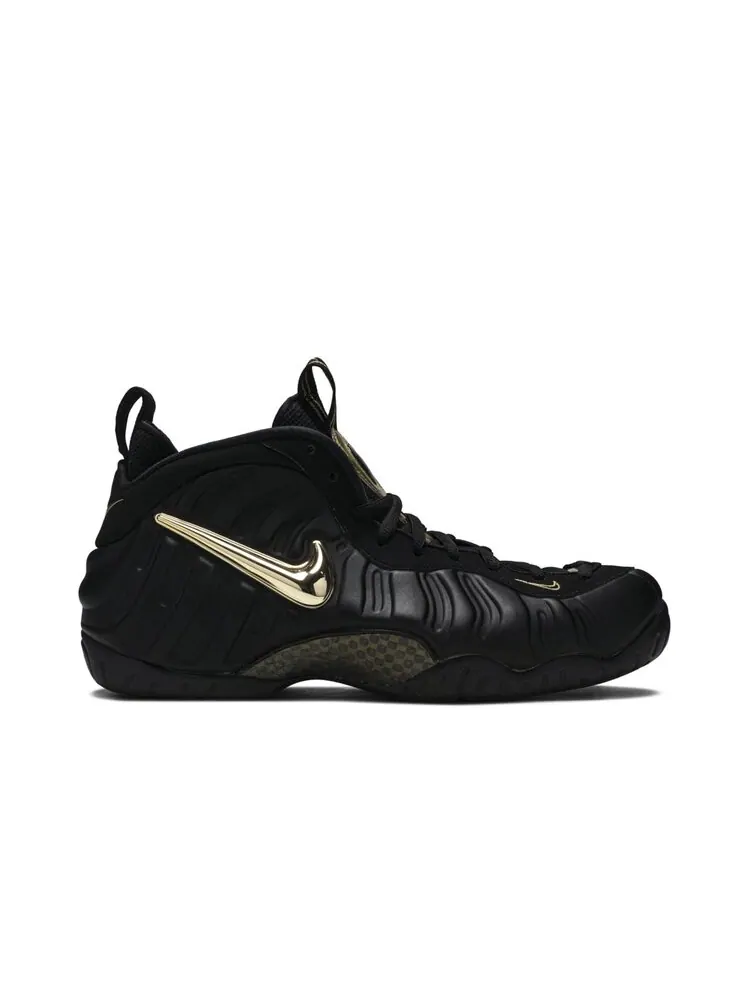 Кроссовки Nike Air Foamposite Pro 'Black Metallic Gold' — изображение 1 из 4, черный