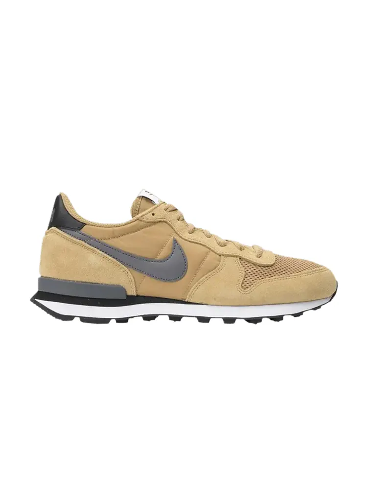 Кроссовки Nike Internationalist — изображение 1 из 1, темный серый
