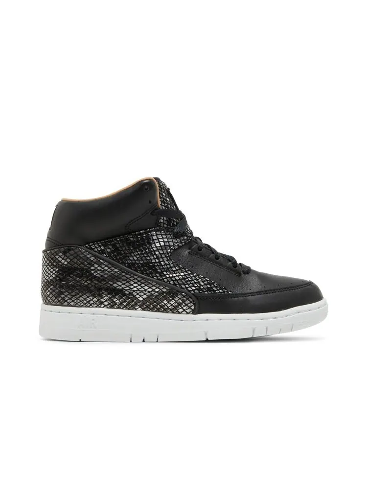 Кроссовки Nike Air Python Lux SP 'White Baroque Brown' — изображение 1 из 4, белый