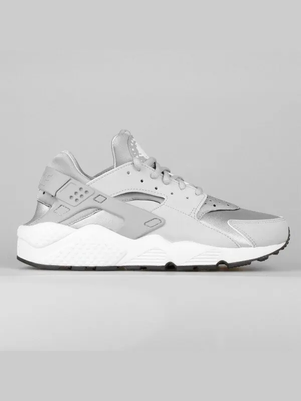Кроссовки Nike Wmns Air Huarache Run 'Wolf Grey' — изображение 2 из 4, серый