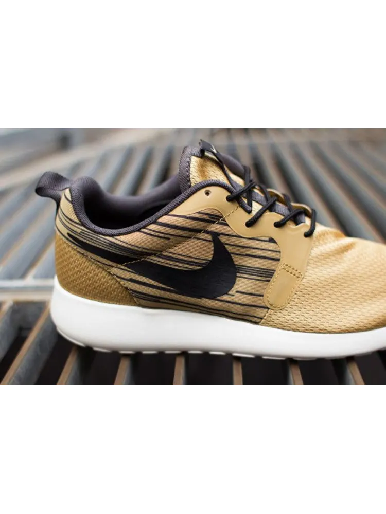 Кроссовки Nike Rosherun Hyperfuse 'Metallic Gold' — изображение 4 из 7