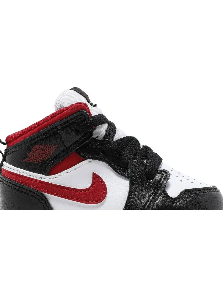 Кроссовки Air Jordan 1 Mid TD Black Gym Red — изображение 2 из 8, белый