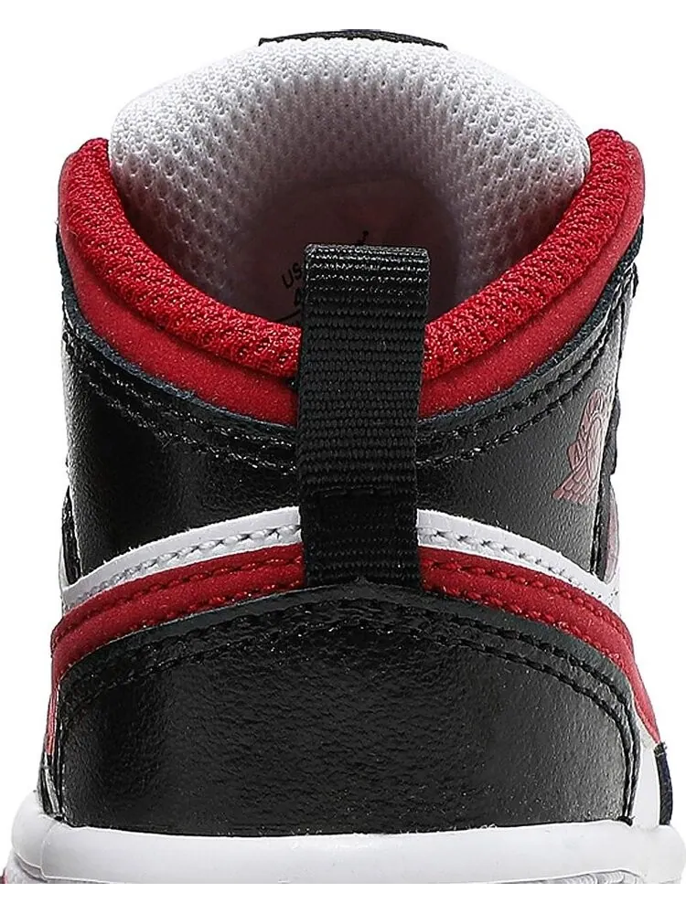 Кроссовки Air Jordan 1 Mid TD Black Gym Red — изображение 7 из 8, белый