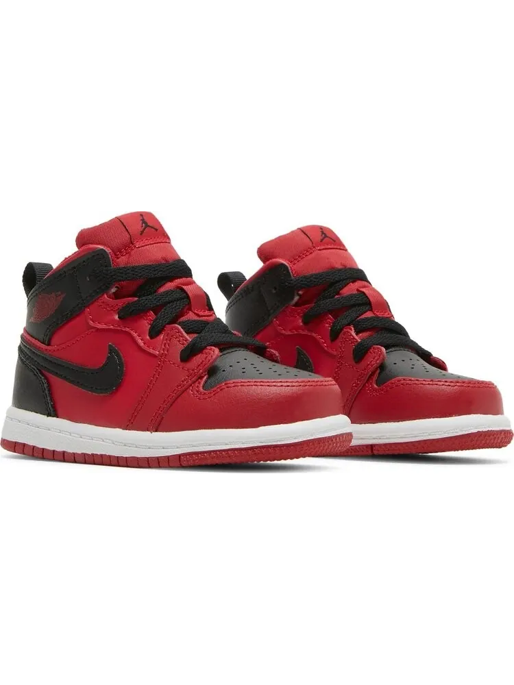 Кроссовки Air Jordan 1 Mid TD Reverse Bred — изображение 8 из 8, красный