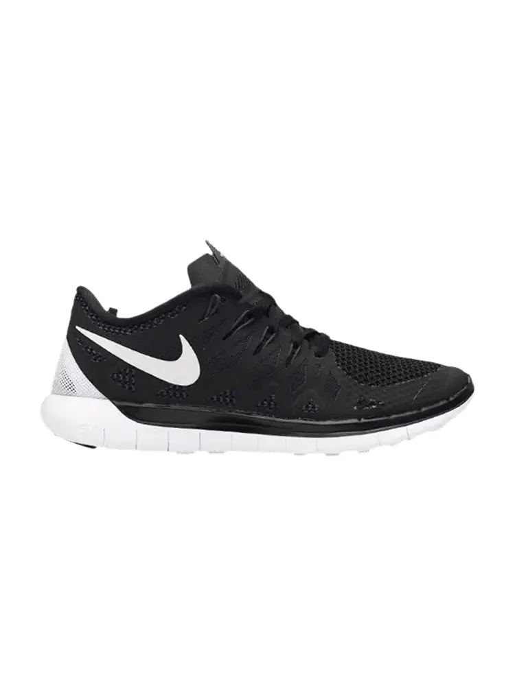 Кроссовки Nike Wmns Free 5.0 'Black' — изображение 1 из 1, черный/белый