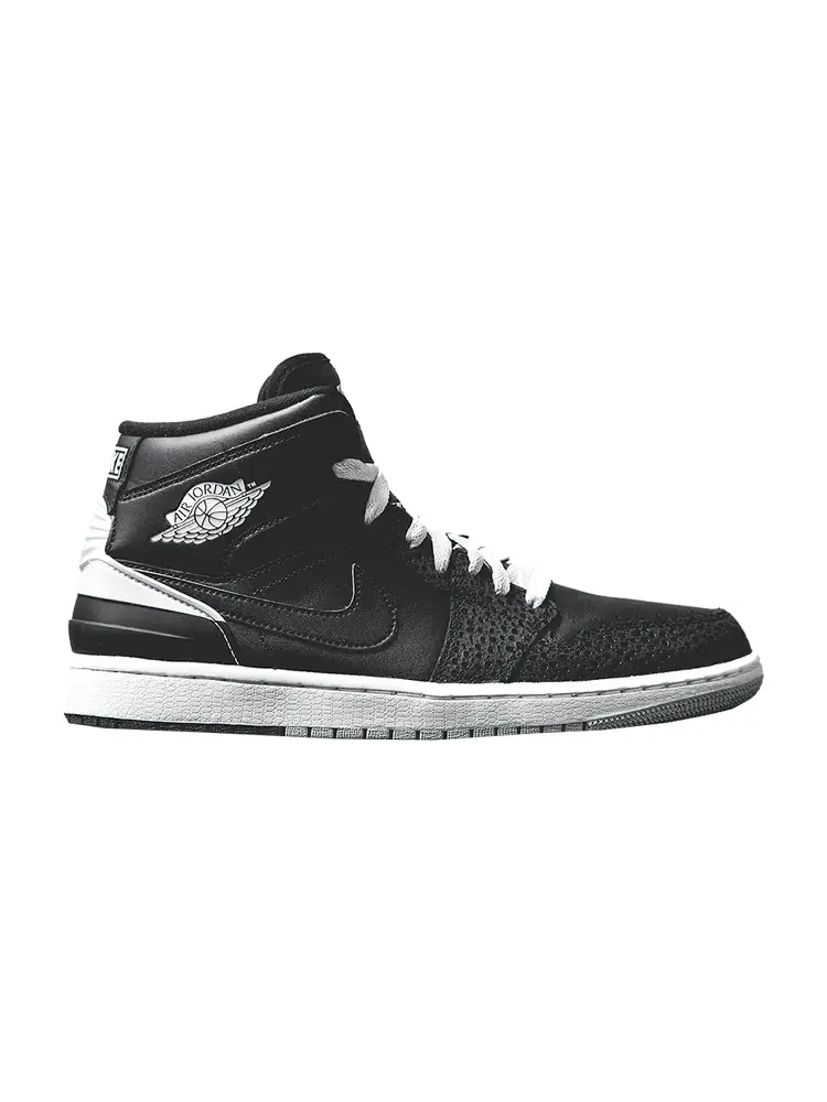 Кроссовки Air Jordan 1 Retro 86 'Pure Platinum' — изображение 1 из 4, черный