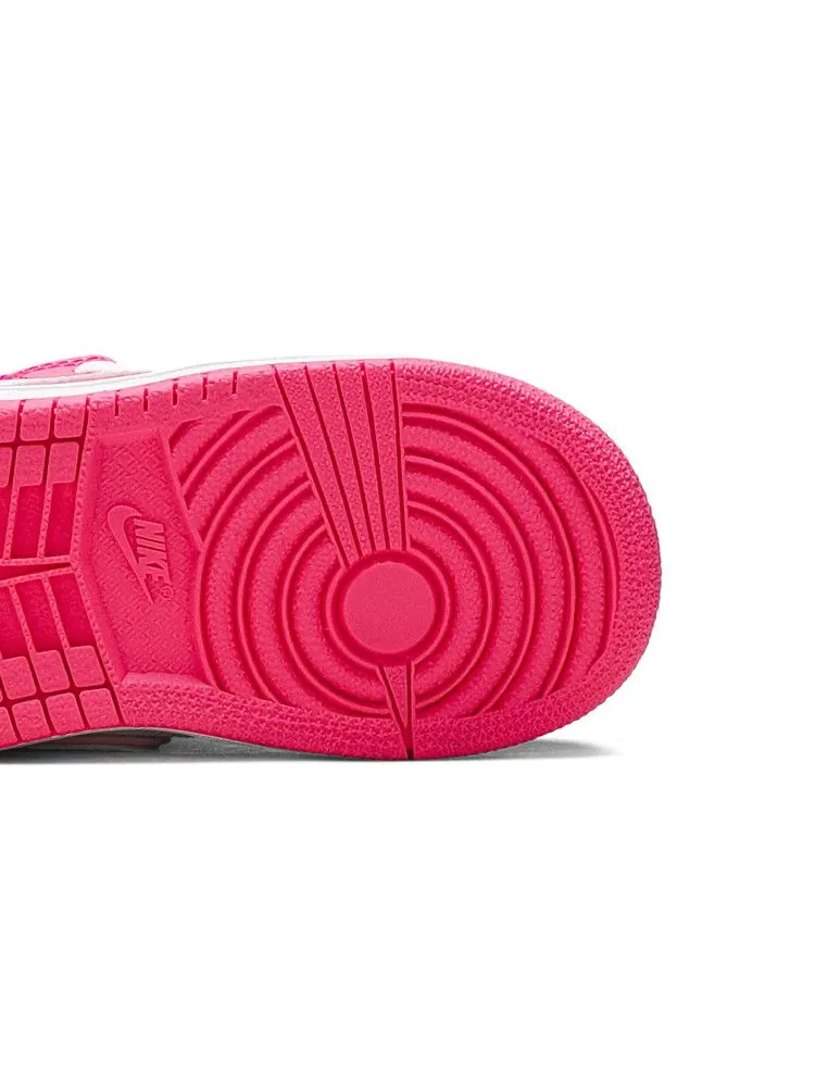 Кроссовки Air Jordan Air Jordan 1 Mid TD 'Hyper Pink' — изображение 6 из 9, розовый/белый/белый