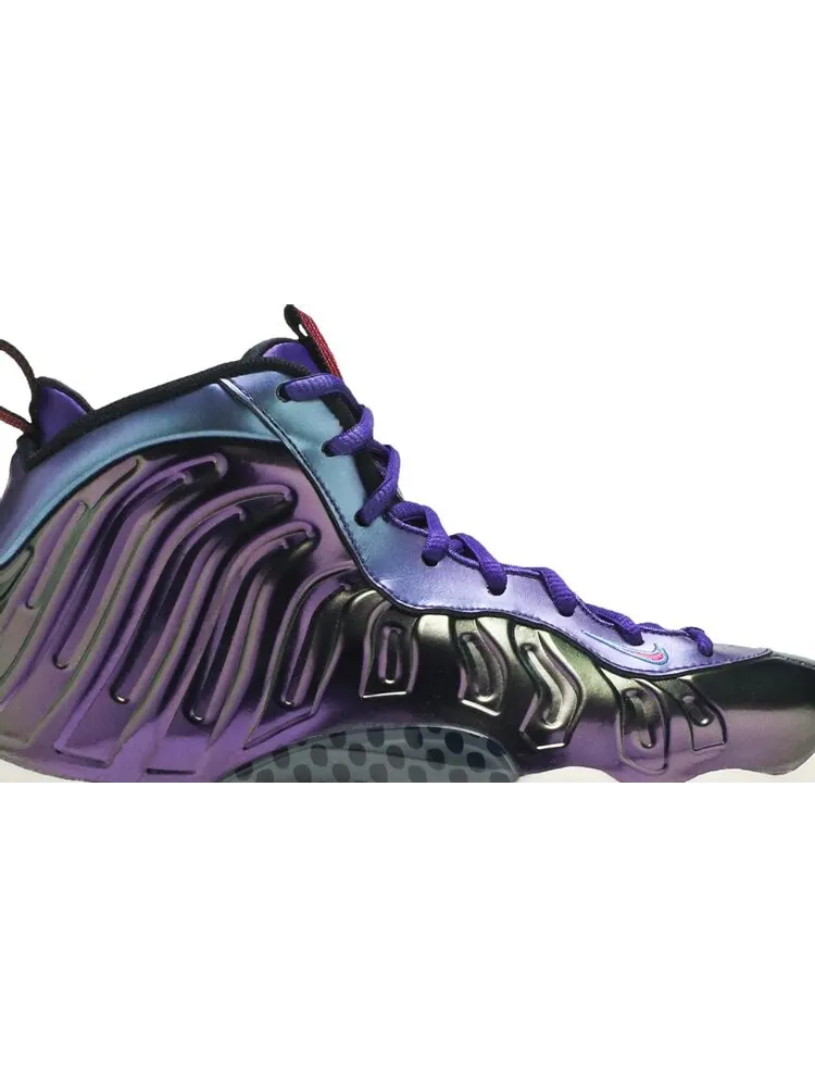 Кроссовки Nike Little Posite One GS 'Iridescent Purple' — изображение 2 из 8, фиолетовый