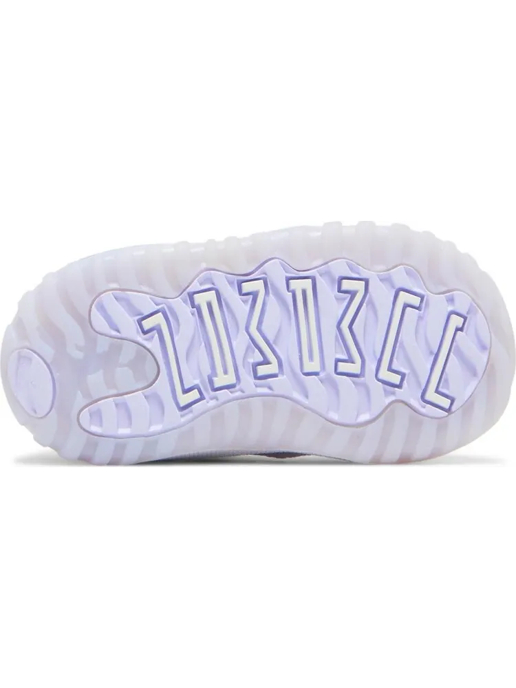 Кроссовки Air Jordan 11 Retro Low GT White Pure Violet — изображение 4 из 8, белый