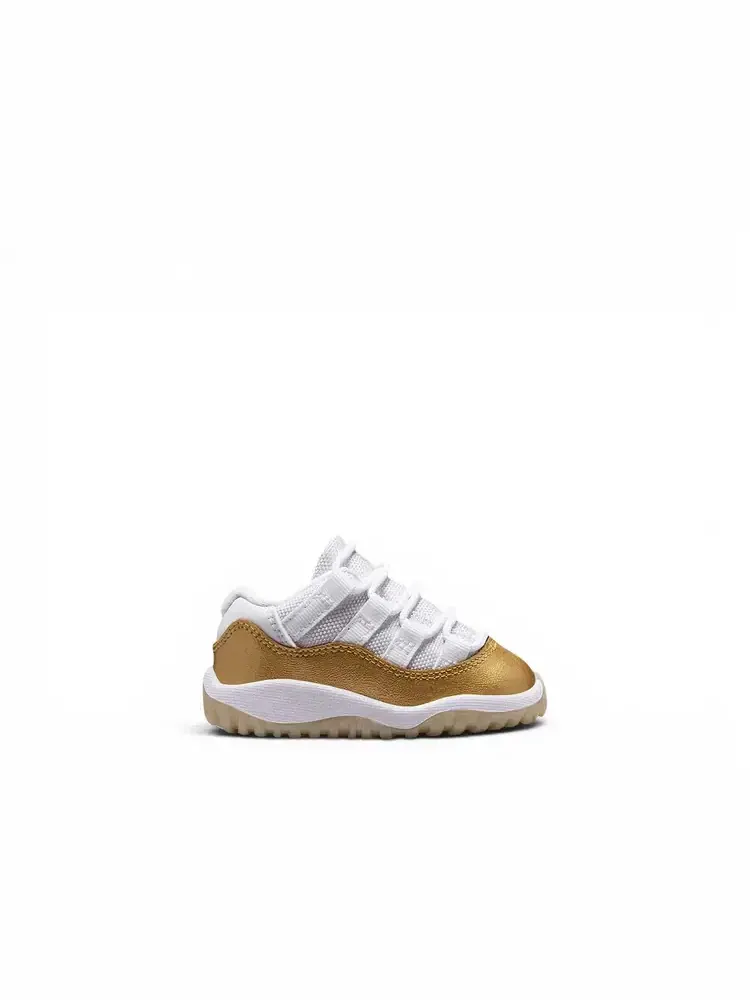 Кроссовки Air Jordan 11 Retro TD Mothers Day — изображение 1 из 1, белый