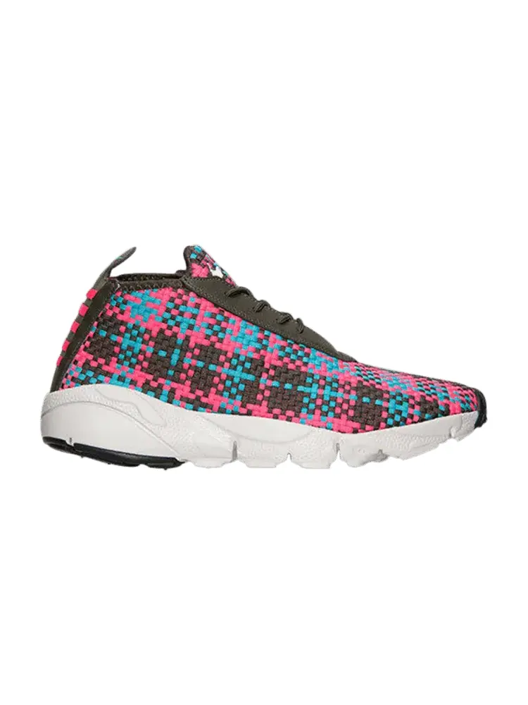 Кроссовки Nike Footscape Desert Chukka — изображение 1 из 1, хаки//розовый