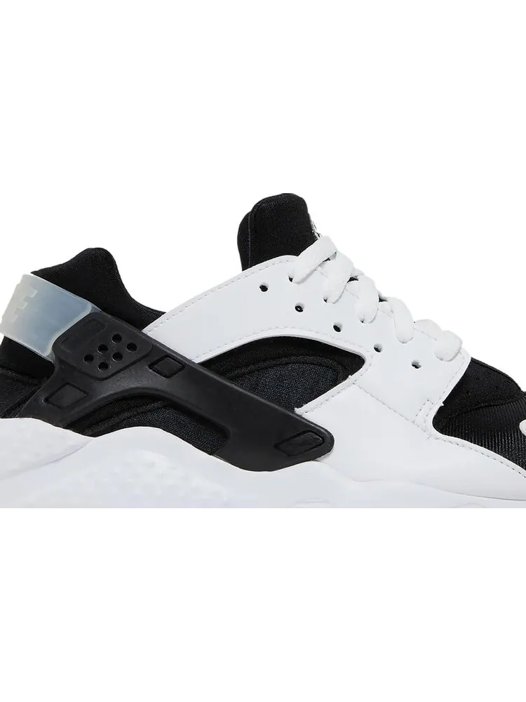 Кроссовки Nike Huarache Run GS 'Black White' — изображение 2 из 8, черный