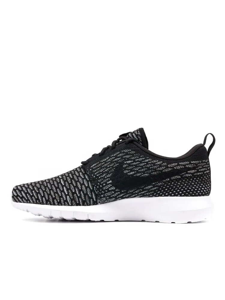 Кроссовки Nike Flyknit Rosherun 'Black Sequoia' — изображение 2 из 4, черный