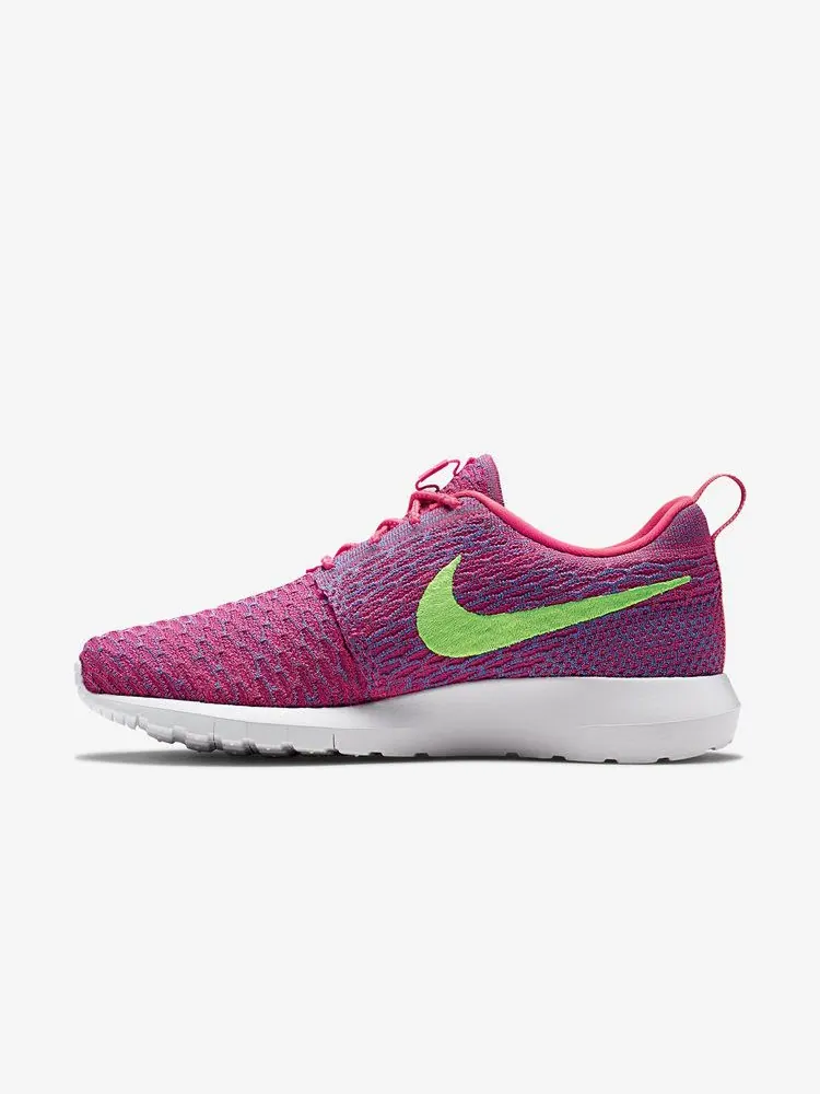 Кроссовки Nike Roshe Flyknit 'Pink Flash' — изображение 5 из 7, розовый/розовый/синий