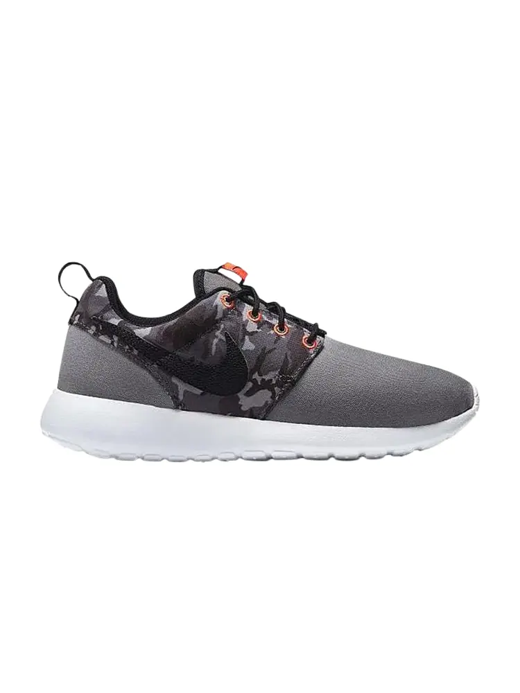 Кроссовки Nike Roshe Run Print GS — изображение 1 из 1, серый