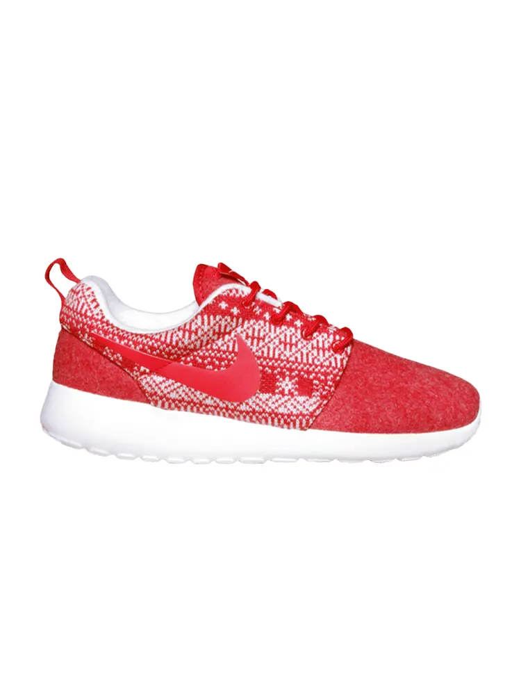 Кроссовки Nike Wmns Roshe One 'Christmas Sweater' — изображение 1 из 1