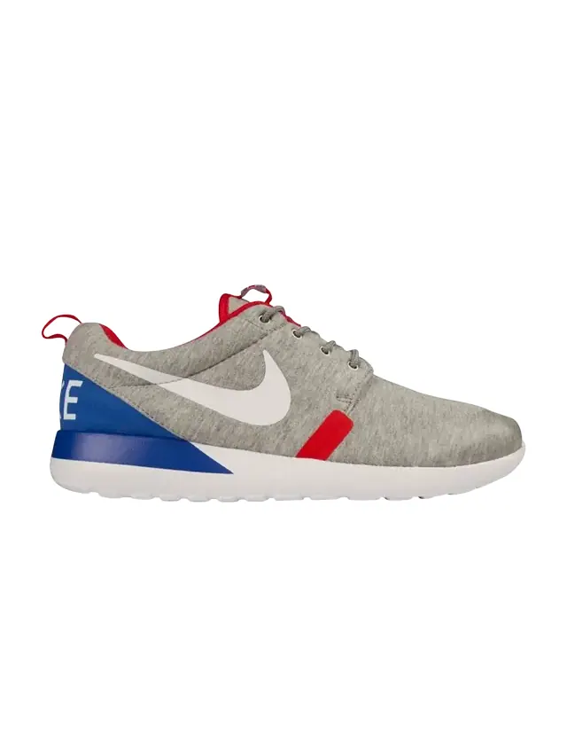 Кроссовки Nike Rosherun QS GS 'Great Britain' — изображение 1 из 1, серый