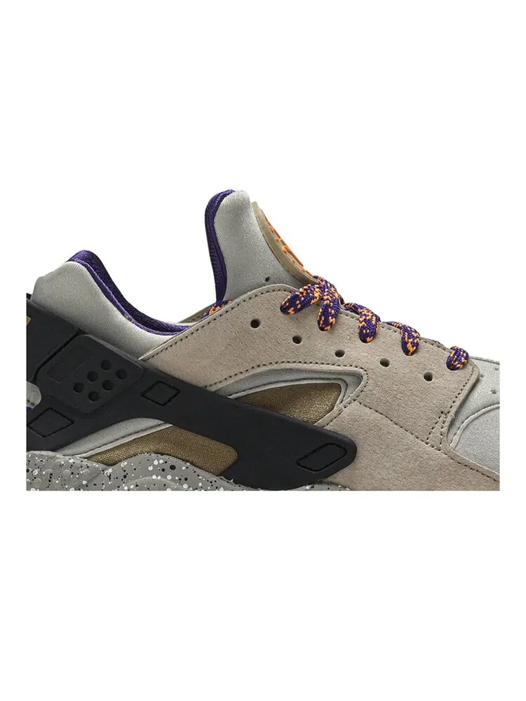 Кроссовки Nike Air Huarache Premium ACG 'Linen' — изображение 2 из 4, загар
