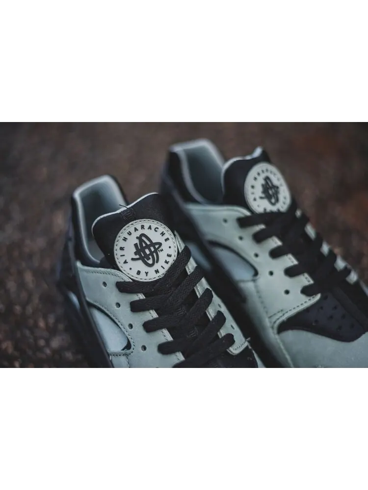Кроссовки Nike Air Huarache Premium 'Mica Green' — изображение 4 из 4, зеленый