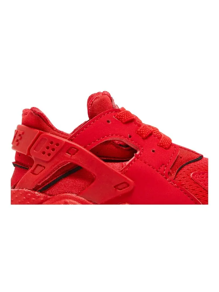 Кроссовки Nike Huarache Run TD 'Triple Red' — изображение 2 из 4, красный