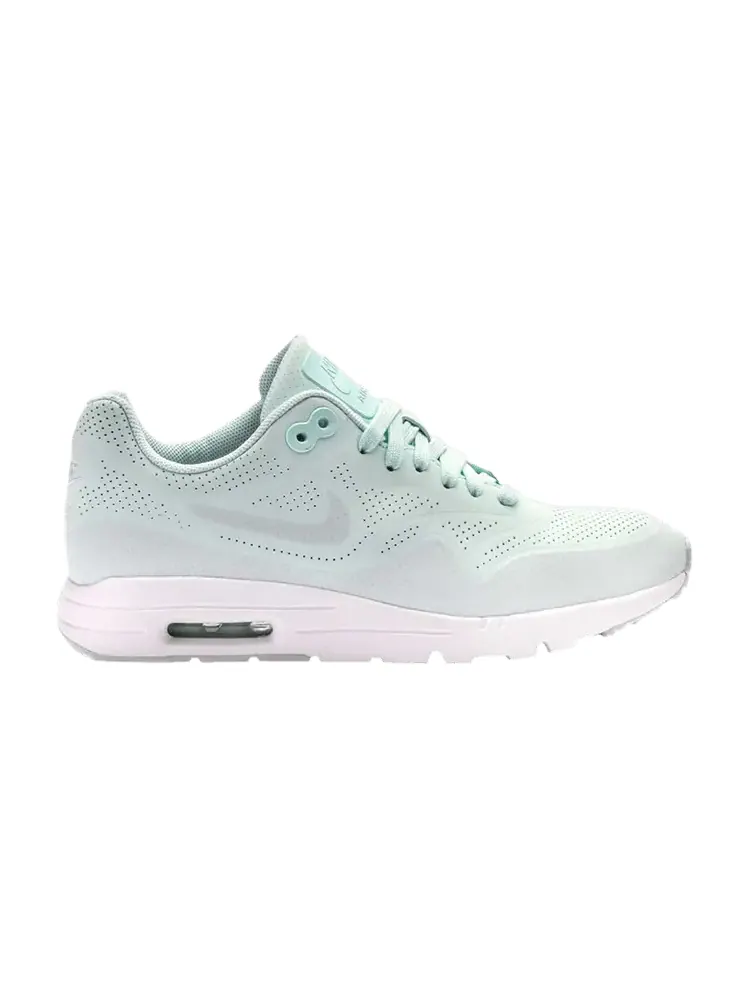 Кроссовки Nike Wmns Air Max 1 Ultra Moire 'Fiberglass' — изображение 1 из 1, белый