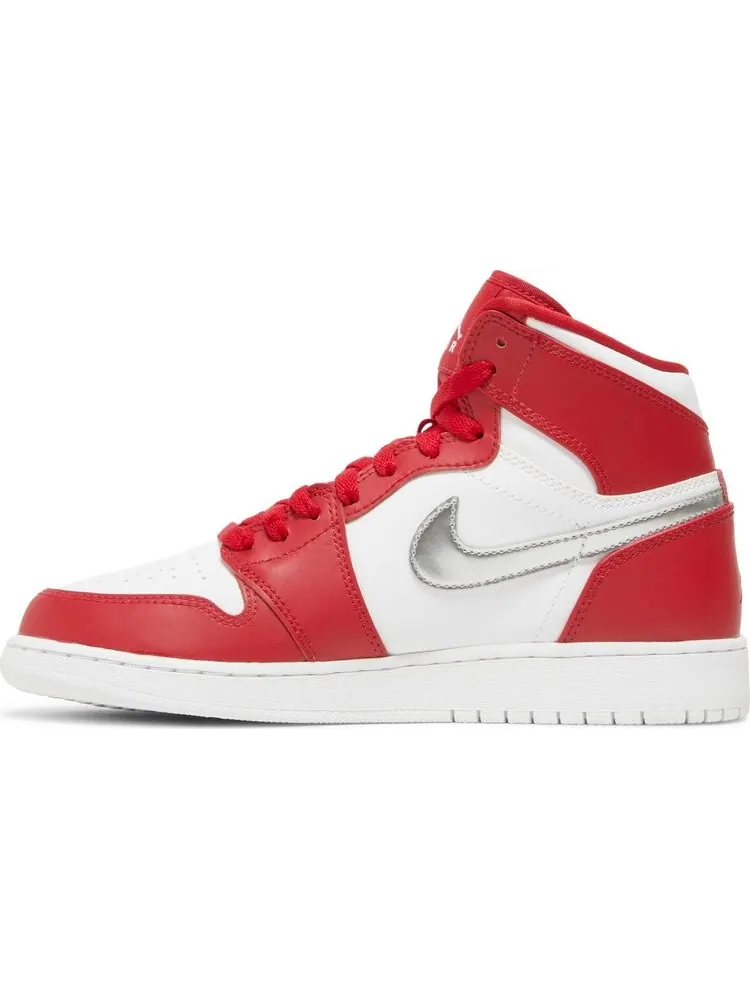 Кроссовки Air Jordan 1 Retro High GS Silver Medal — изображение 3 из 8, красный