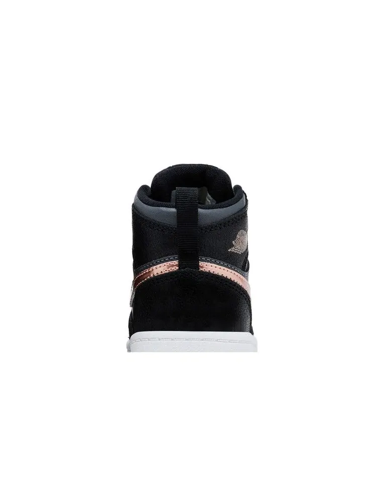 Кроссовки Air Jordan Air Jordan 1 Retro High BT 'Black Metallic Red Bronze' — изображение 8 из 9