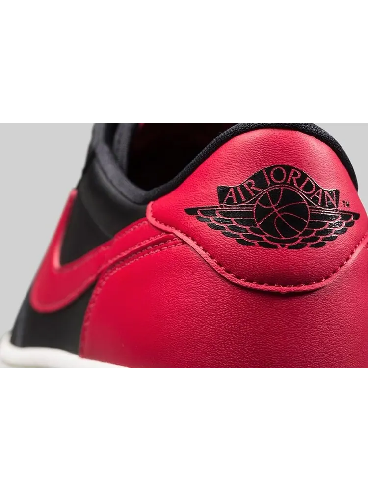 Кроссовки Air Jordan 1 Retro Low OG GS 'Bred' — изображение 4 из 4, черный