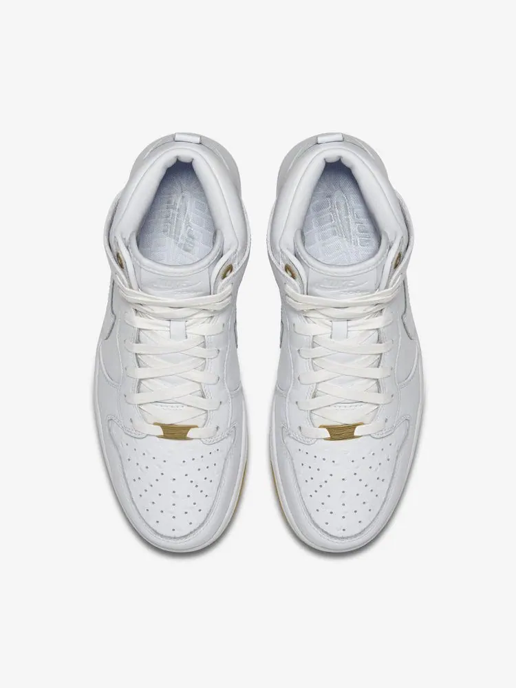 Кроссовки Nike Dunk Comfort Premium QS — изображение 4 из 7, белый