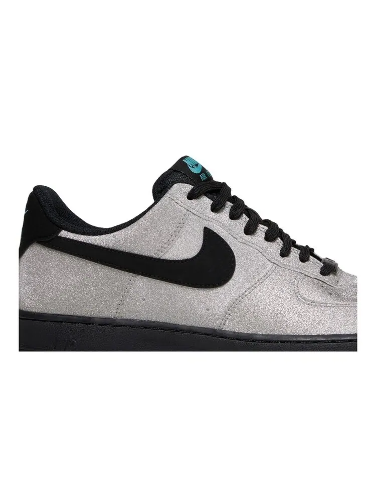 Кроссовки Nike Air Force 1 Low '07 LV8 'Diamond Quest' — изображение 2 из 4, серебряный