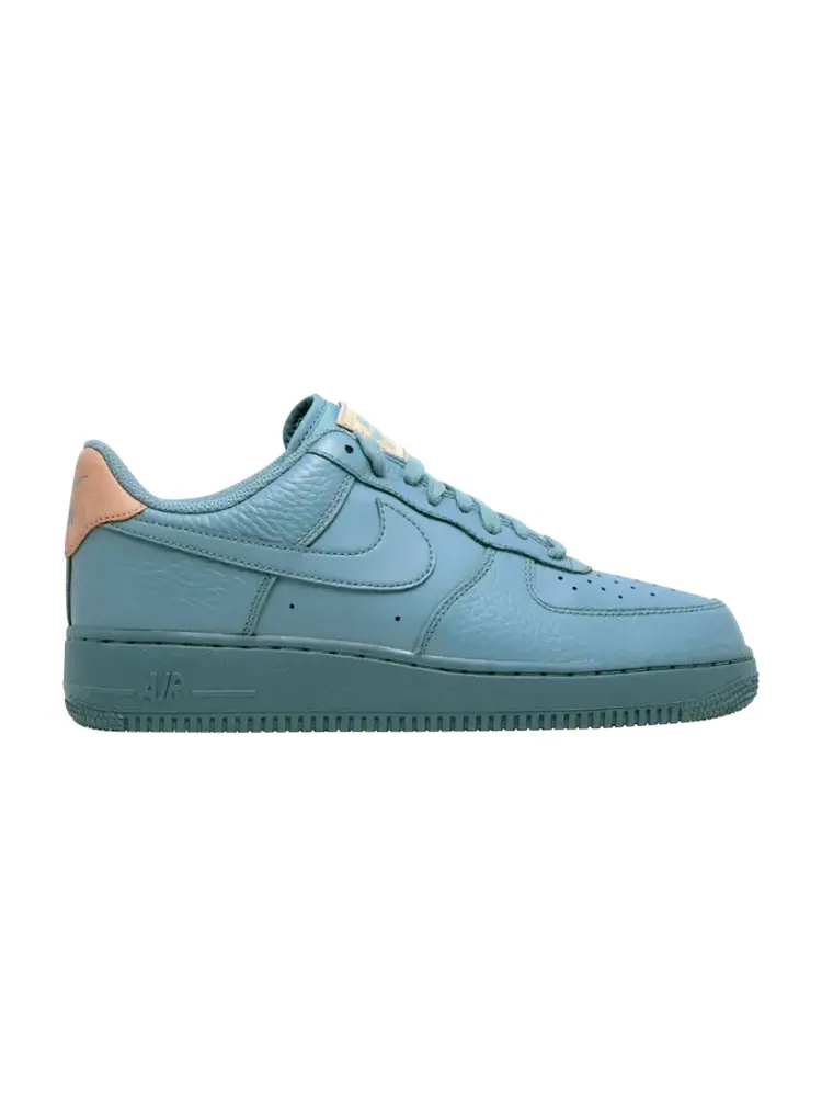 Кроссовки Nike Air Force 1 Low '07 LV8 'Smokey Blue' — изображение 1 из 1, синий