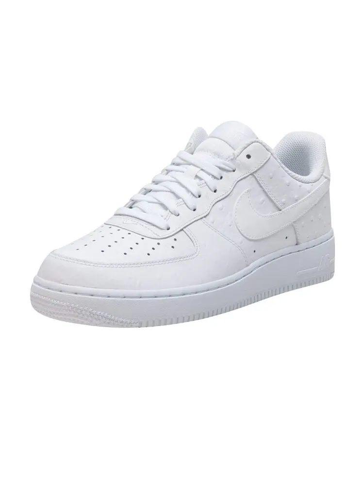Кроссовки Nike Air Force 1 Low '07 LV8 'Ostrich' — изображение 2 из 4, белый
