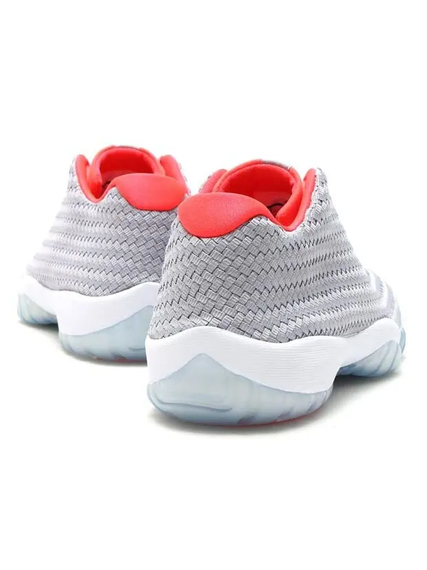Кроссовки Air Jordan Future Low 'Wolf Grey Infrared' — изображение 4 из 4, серый