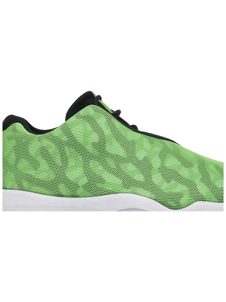 Кроссовки Air Jordan Jordan Future Low 'Light Poison Green Camo' — изображение 2 из 8, зеленый