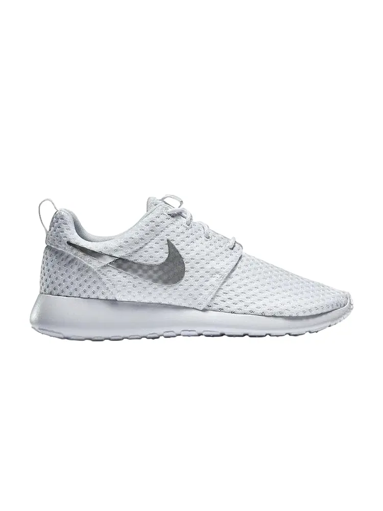 Кроссовки Nike Wmns Rosherun BR 'White Metallic' — изображение 1 из 1, белый