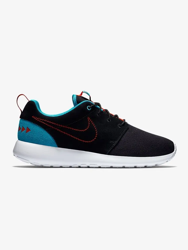 Кроссовки Nike Roshe One 'N7' — изображение 2 из 4, черный