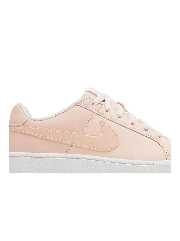 Кроссовки Nike Wmns Court Royale 'Washed Coral' — изображение 3 из 9, белый