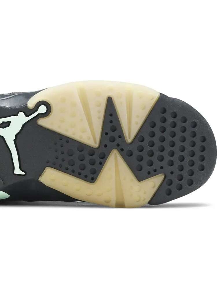 Кроссовки Air Jordan 6 Retro Low GS Mint Foam — изображение 5 из 8, серый