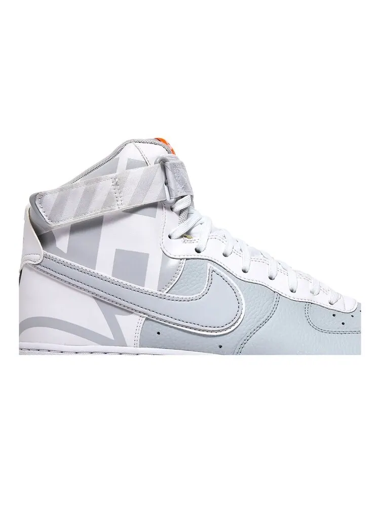 Кроссовки Nike Air Force 1 High 07 LV8 'Matte Silver' — изображение 2 из 4, серебряный