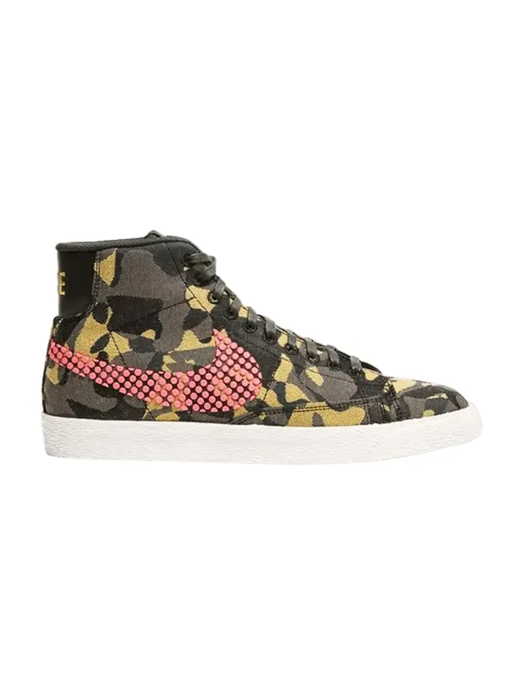 Кроссовки Nike Wmns Blazer Mid JCRD Premium 'Desert Camo' — изображение 1 из 1, зеленый