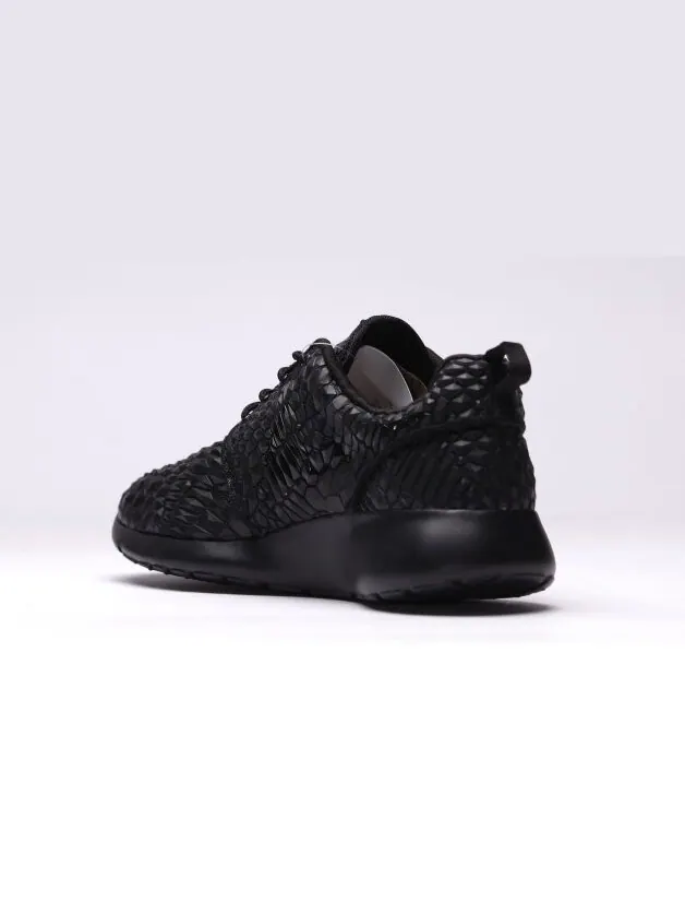 Кроссовки Nike Wmns Roshe One DMB 'Triple Black' — изображение 4 из 4, черный