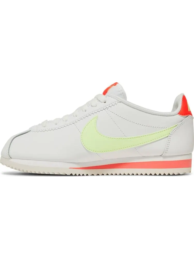 Кроссовки Nike Wmns Classic Cortez Leather 'Volt Flash Crimson' — изображение 3 из 8, белый