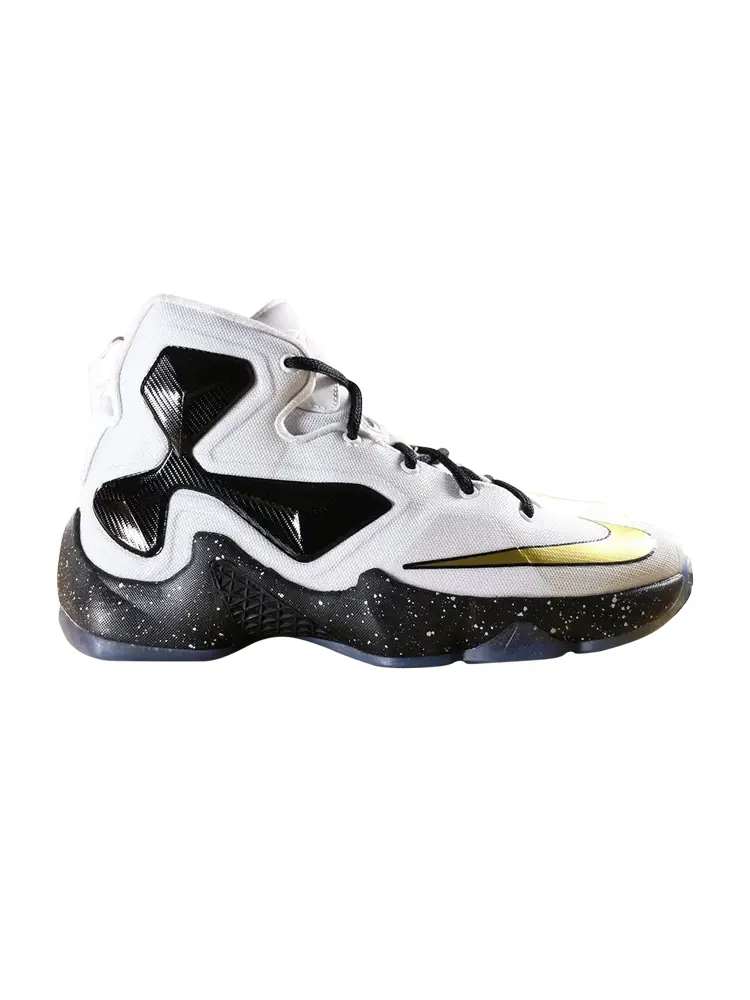 Кроссовки Nike LeBron 13 GS — изображение 1 из 1, белый