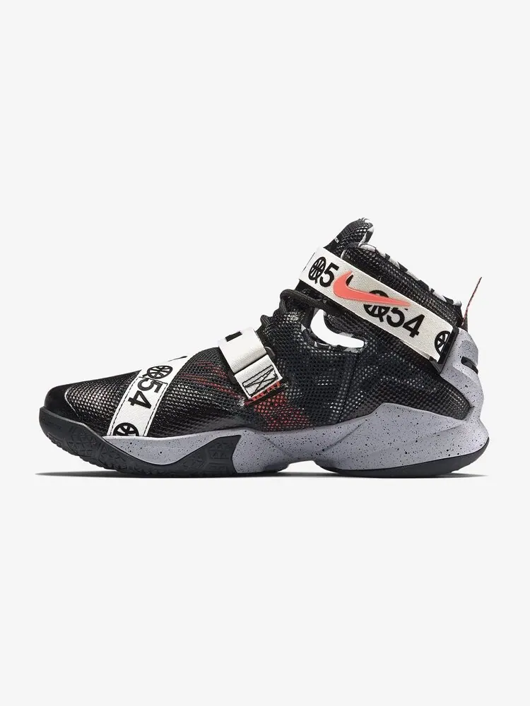 Кроссовки Nike LeBron Soldier 9 LMTD 'Quai 54' — изображение 2 из 4, черный