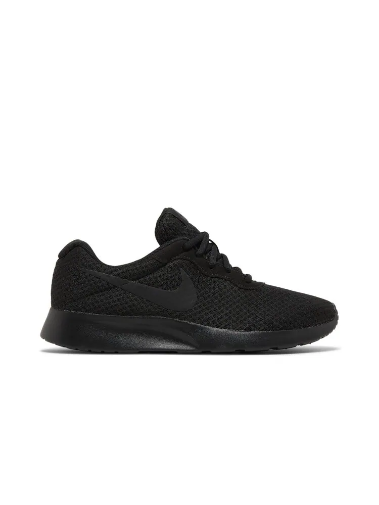 Кроссовки Nike Tanjun 'Black' — изображение 1 из 4, черный