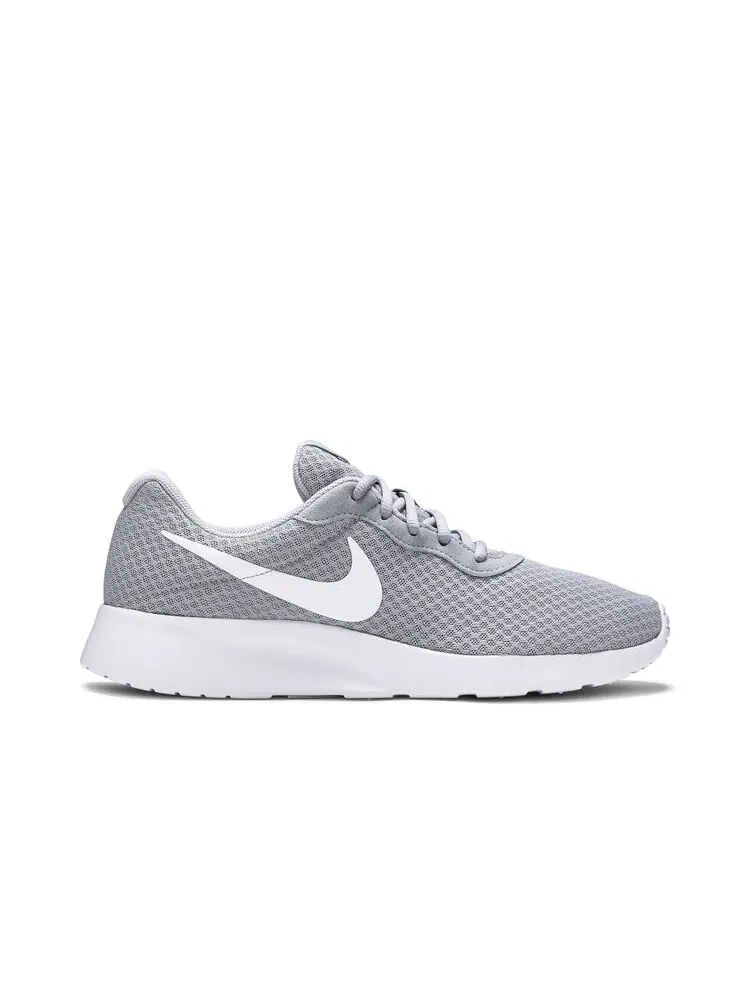 Кроссовки Nike Tanjun 'Wolf Grey' — изображение 1 из 4, серый