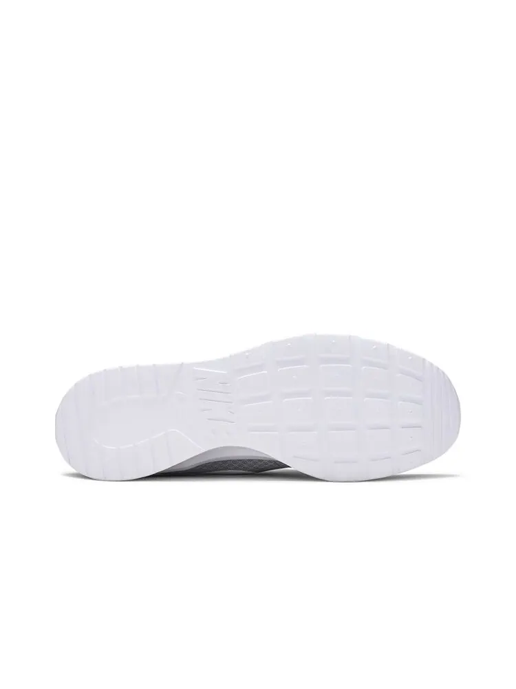 Кроссовки Nike Tanjun 'Wolf Grey' — изображение 4 из 4, серый