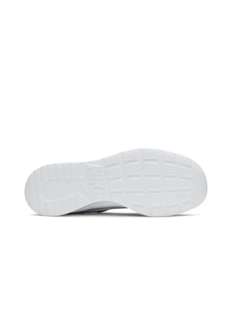 Кроссовки Nike Wmns Tanjun 'Wolf Grey' — изображение 4 из 4, серый