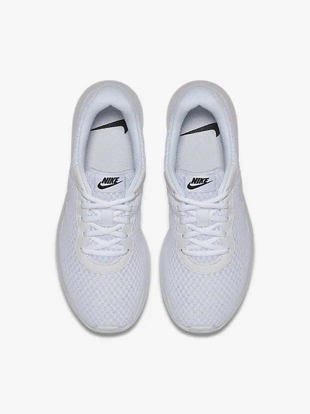Кроссовки Nike Wmns Tanjun 'White' — изображение 3 из 4, белый