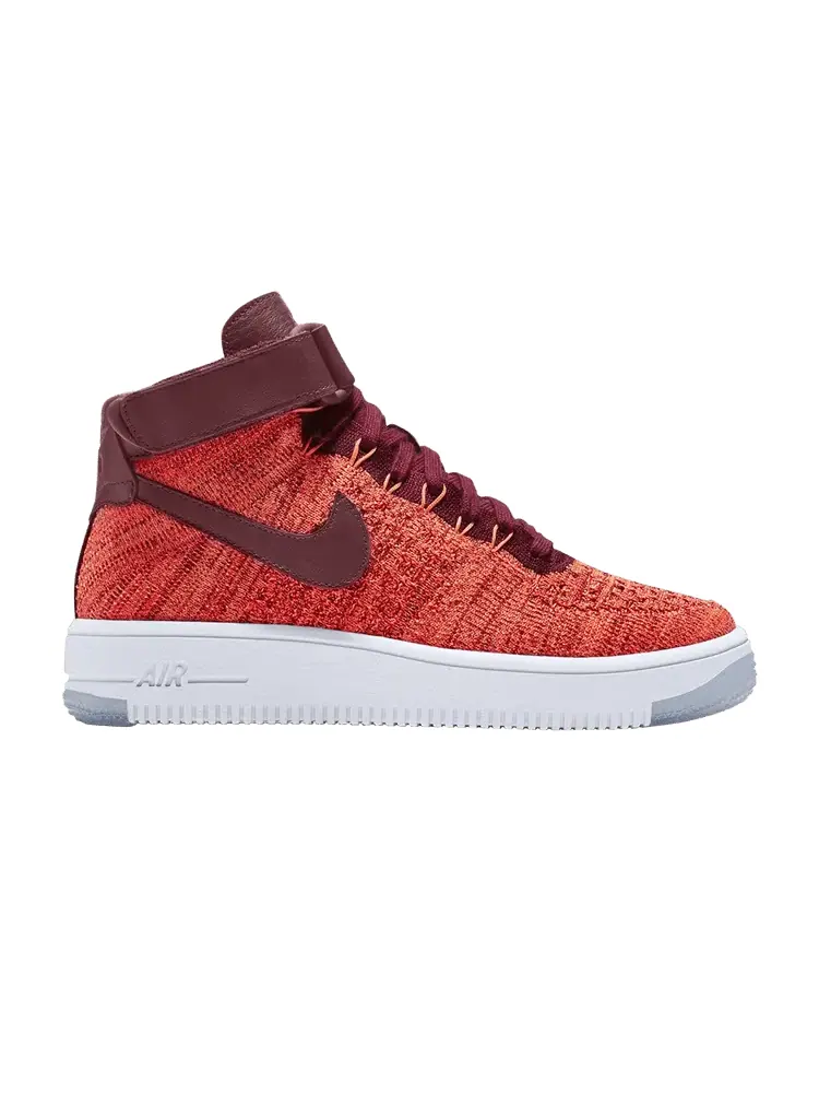 Кроссовки Nike Wmns Air Force 1 Flyknit 'Total Crimson' — изображение 1 из 1, красный